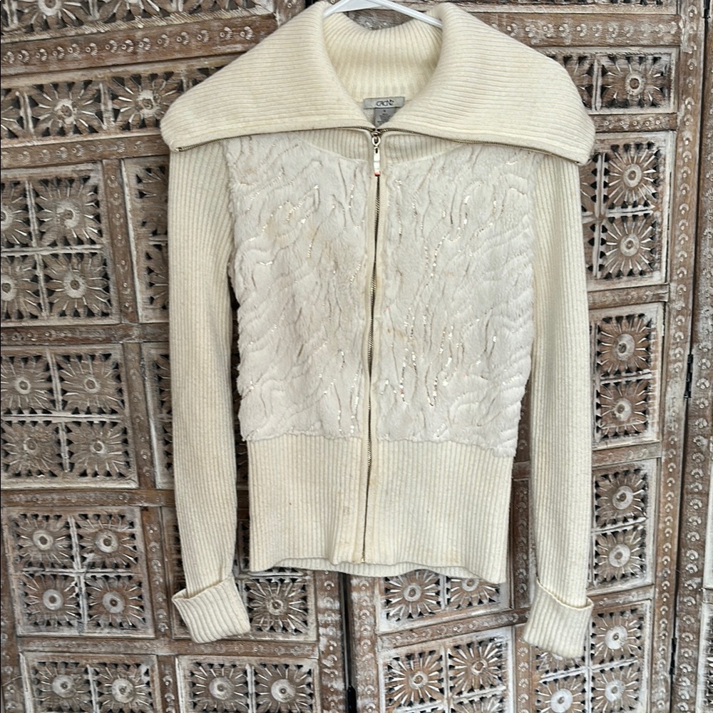 Cache Cream Cable-Knit Cardigan Sweater